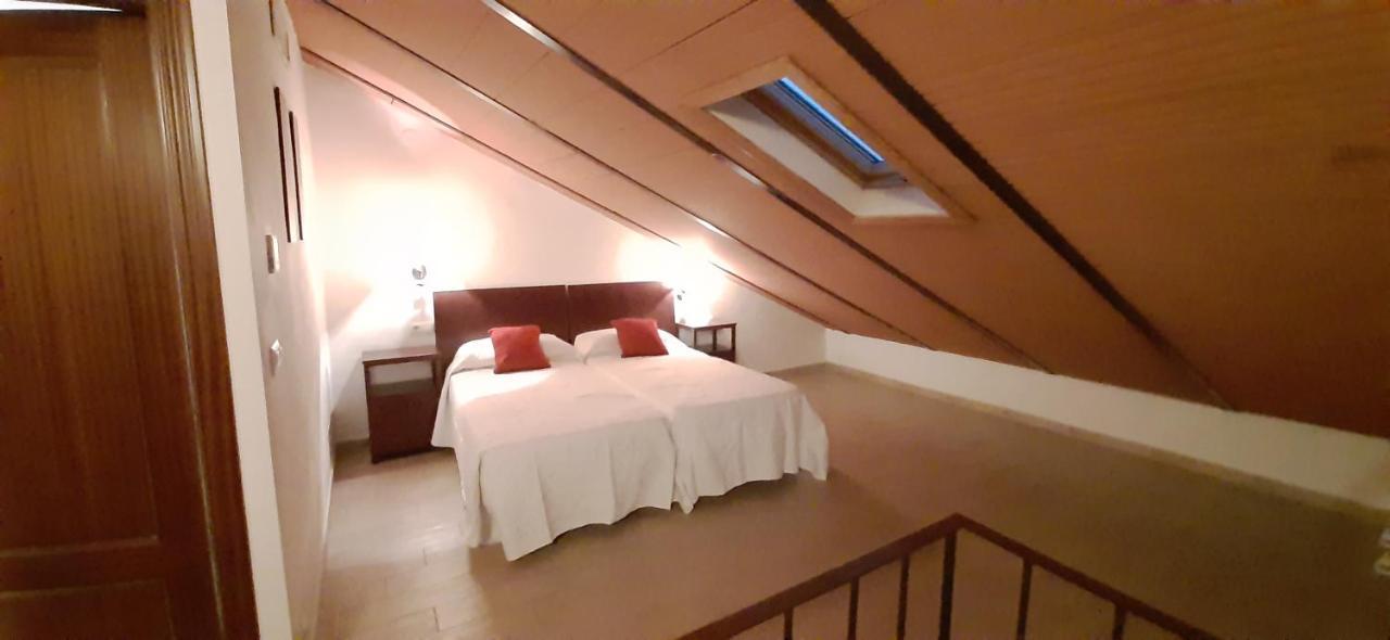 شقة Apartamento Con Buhardilla Casco Historico قرطبة المظهر الخارجي الصورة